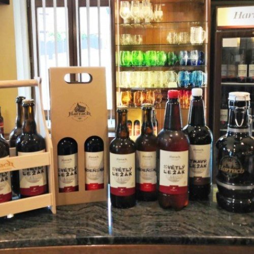 Kolekce piva Harrach z minipivovaru Jelínkova vila