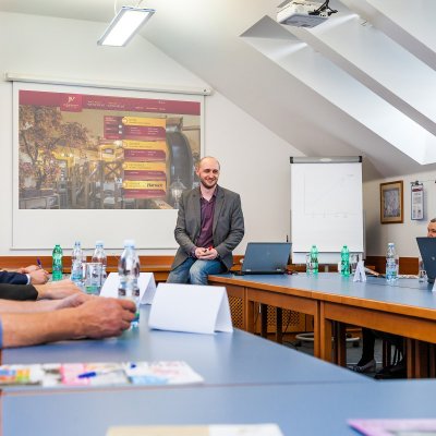 Prezentace, školení nebo malá konference v hotelu Jelínkova vila